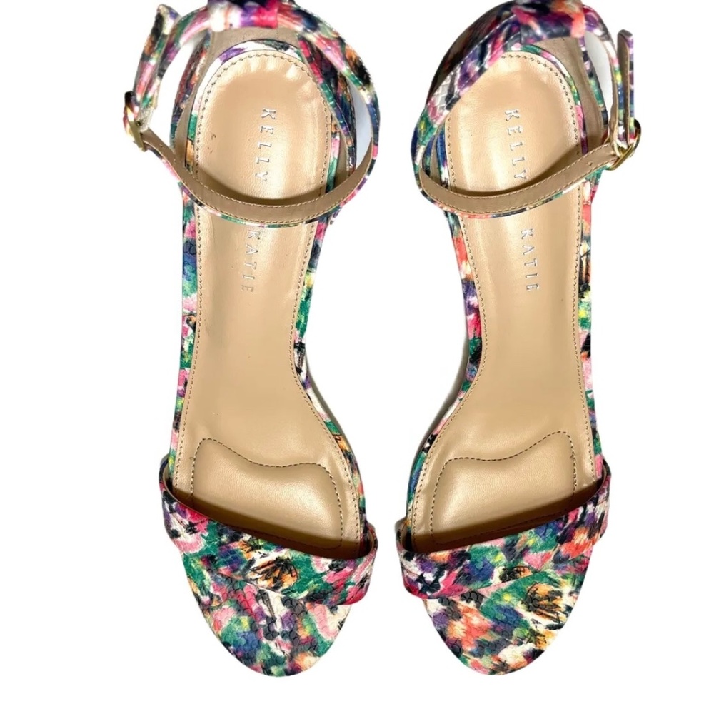 Kelly and Katie Women’a Size 9.5 Kirstie Python Embossed MultiColor